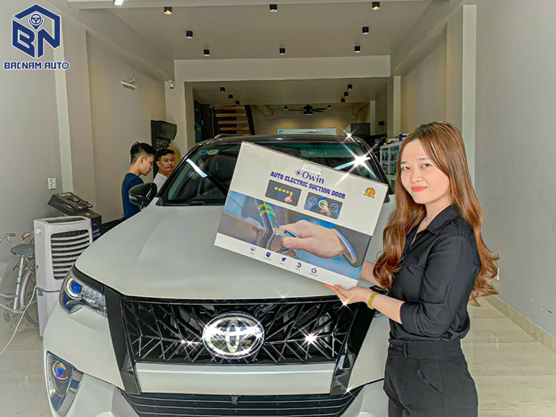 Cửa hít ô tô cho xe Toyota Fortuner